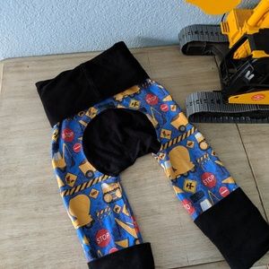 ❌ SOLD ❌ Construction Maxaloones